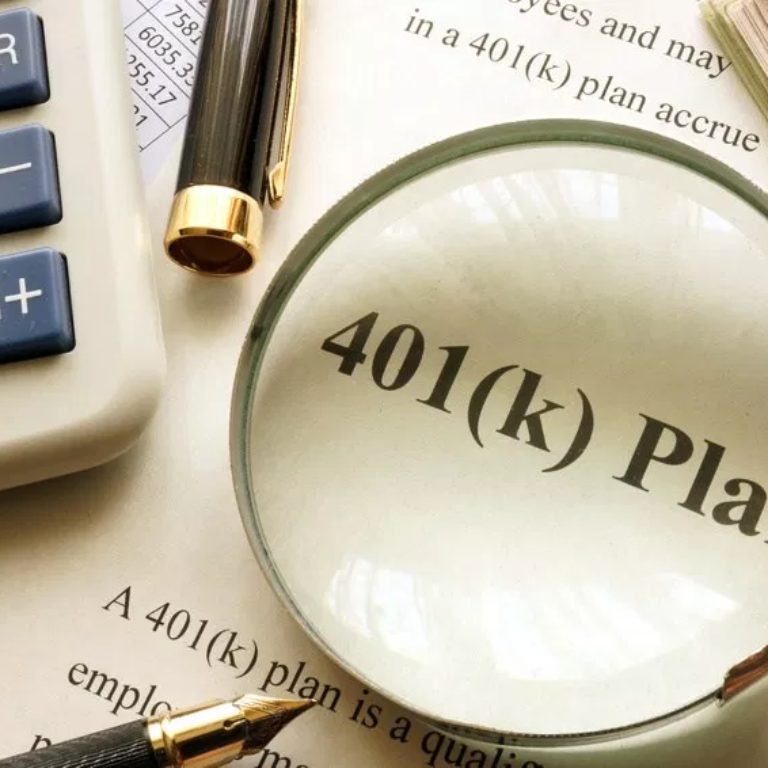 401(k) vs. Roth IRA: What’s the Difference?